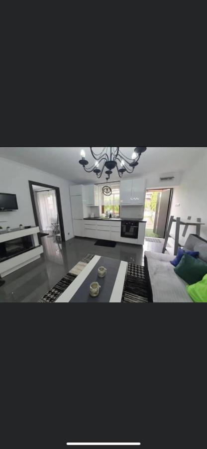 Appartement Tadeo à Kołczewo Extérieur photo